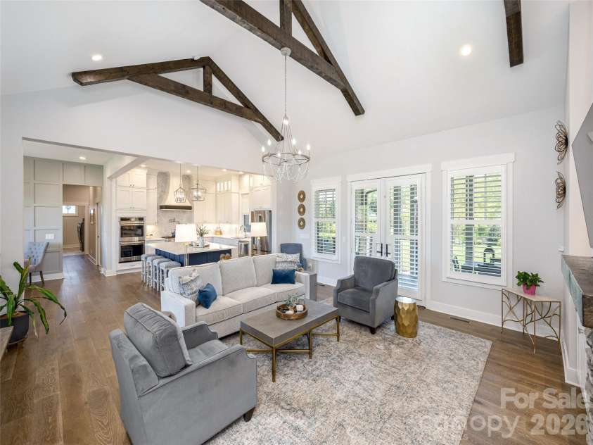 90 Drummond Circle, Hendersonville, NC 28791.  MLS# CAR4369417, YatesRealty ID 13113. 