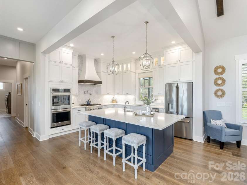 90 Drummond Circle, Hendersonville, NC 28791.  MLS# CAR4369417, YatesRealty ID 13113. 