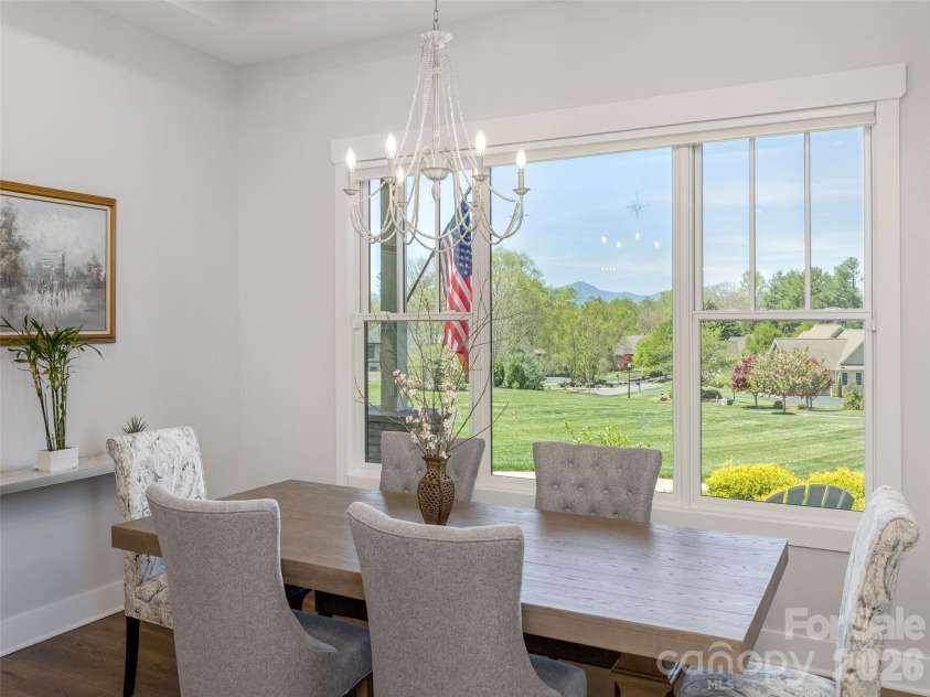 90 Drummond Circle, Hendersonville, NC 28791.  MLS# CAR4369417, YatesRealty ID 13113. 