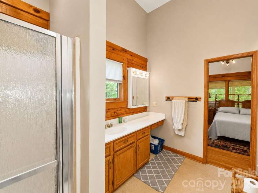 173 Blizzard Ridge, Maggie Valley, NC 28751.  MLS# CAR4382759, YatesRealty ID 13114. 