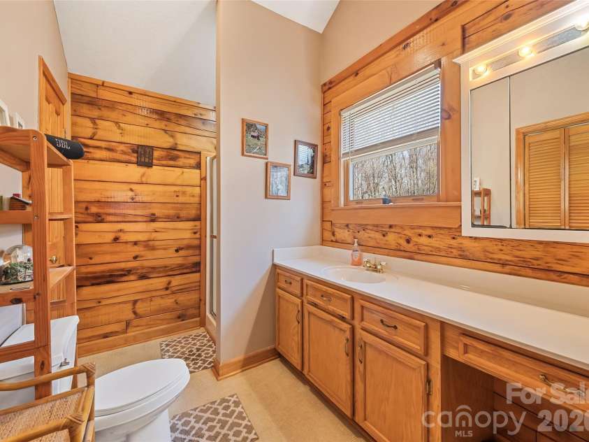 173 Blizzard Ridge, Maggie Valley, NC 28751.  MLS# CAR4382759, YatesRealty ID 13114. 