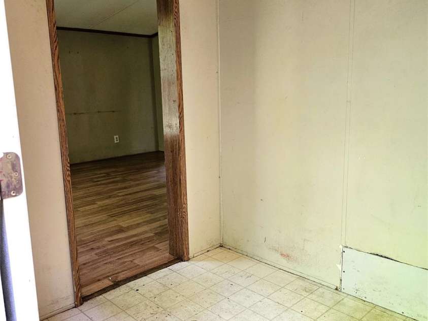 219 Watterson Road, Grover, NC 28073.  MLS# CAR4259268, YatesRealty ID 13116. Mud room entrance from side door