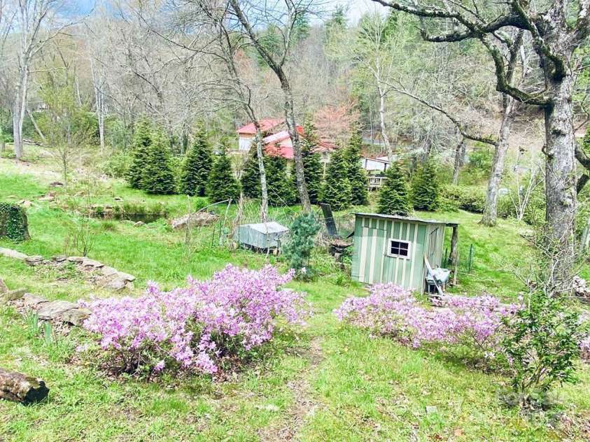 5933 Norton Road, Cullowhee, NC 28723.  MLS# CAR4259736, YatesRealty ID 13117. 