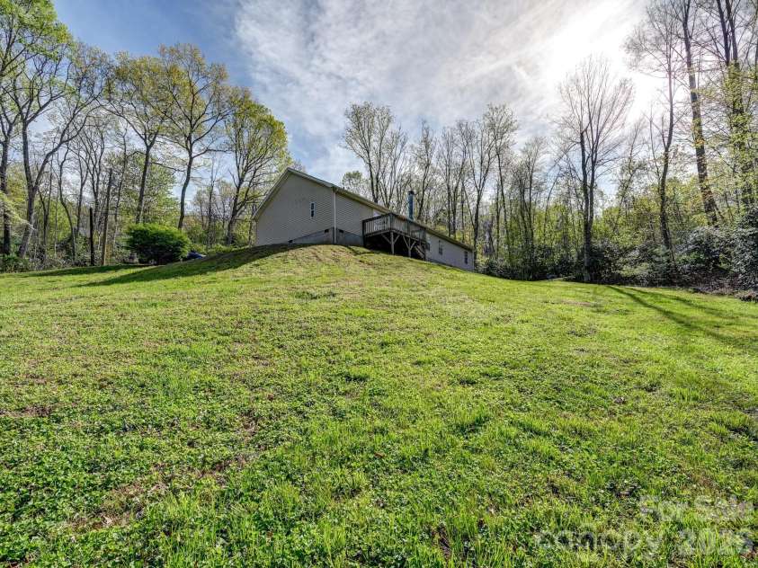 119 Laurel Haven Road, Fairview, NC 28730.  MLS# CAR4371439, YatesRealty ID 13118. 