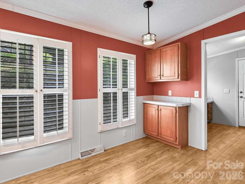 119 Laurel Haven Road, Fairview, NC 28730.  MLS# CAR4371439, YatesRealty ID 13118. 
