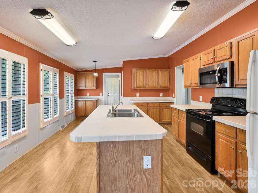119 Laurel Haven Road, Fairview, NC 28730.  MLS# CAR4371439, YatesRealty ID 13118. 