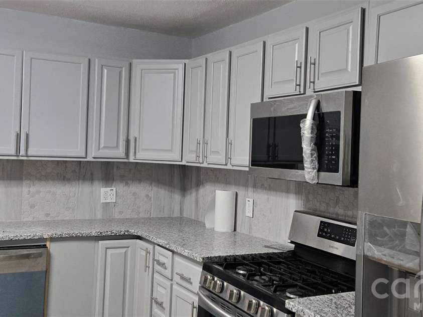 227 B Street, Newton, NC 28658.  MLS# CAR4371674, YatesRealty ID 13119. 