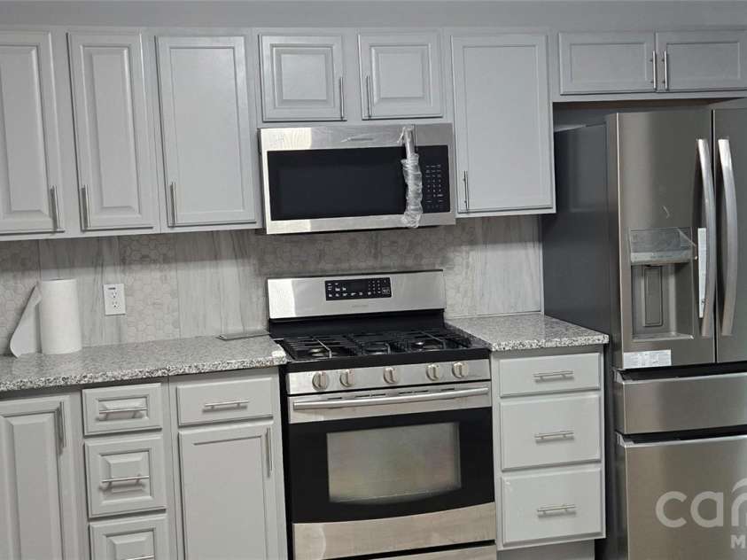227 B Street, Newton, NC 28658.  MLS# CAR4371674, YatesRealty ID 13119. 