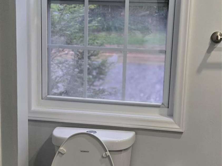 227 B Street, Newton, NC 28658.  MLS# CAR4371674, YatesRealty ID 13119. Master Bathroom