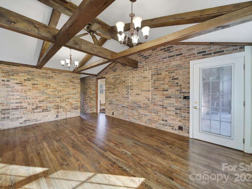 3987 Taxahaw Road, Lancaster, SC 29720.  MLS# CAR4318245, YatesRealty ID 1312. 