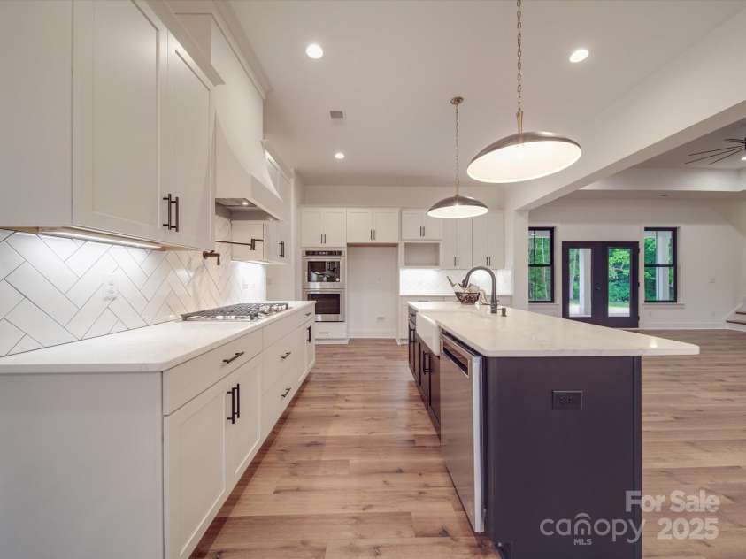 4024 Landsford Road, Marshville, NC 28103.  MLS# CAR4228036, YatesRealty ID 1312. 