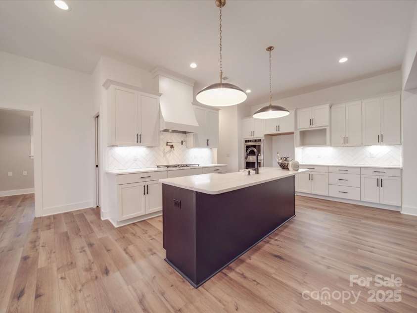 4024 Landsford Road, Marshville, NC 28103.  MLS# CAR4228036, YatesRealty ID 1312. 