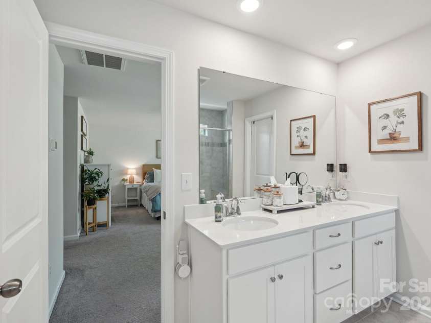 218 Tackle Box Drive, Troutman, NC 28166.  MLS# CAR4250320, YatesRealty ID 13121. 