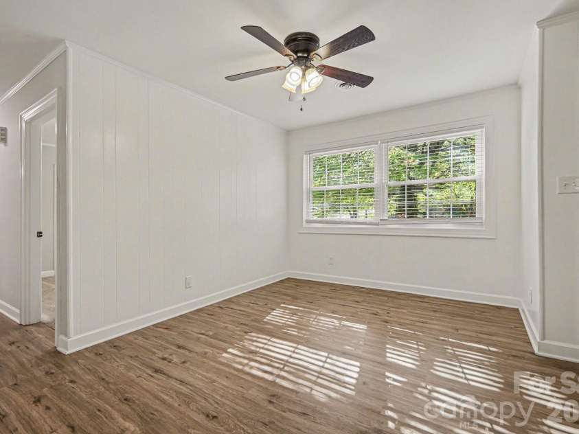 2330 18th Street, Hickory, NC 28601.  MLS# CAR4368810, YatesRealty ID 13121. 