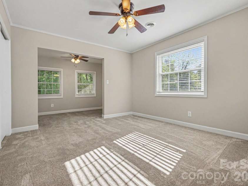 2330 18th Street, Hickory, NC 28601.  MLS# CAR4368810, YatesRealty ID 13121. 