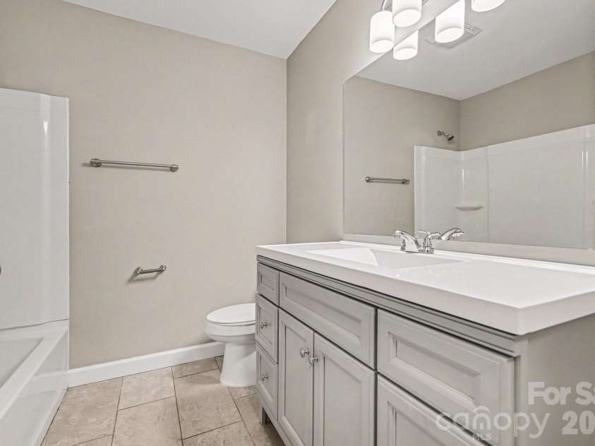 2330 18th Street, Hickory, NC 28601.  MLS# CAR4368810, YatesRealty ID 13121. 
