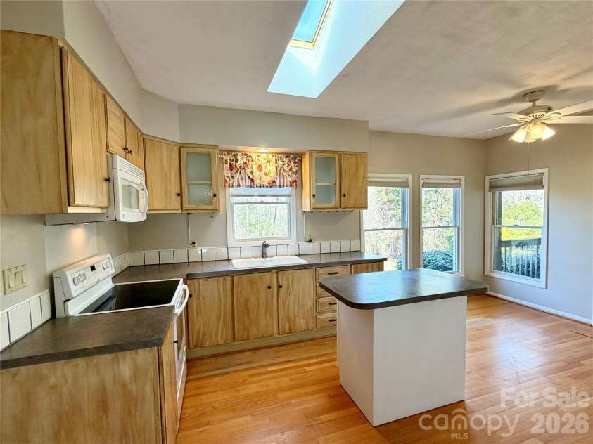 1270 Lilly Drive, Clover, SC 29710.  MLS# CAR4361474, YatesRealty ID 13124. 