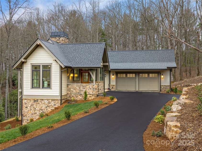 435 Barrington Drive, Asheville, NC 28803.  MLS# CAR4235274, YatesRealty ID 13124. Front Elevation