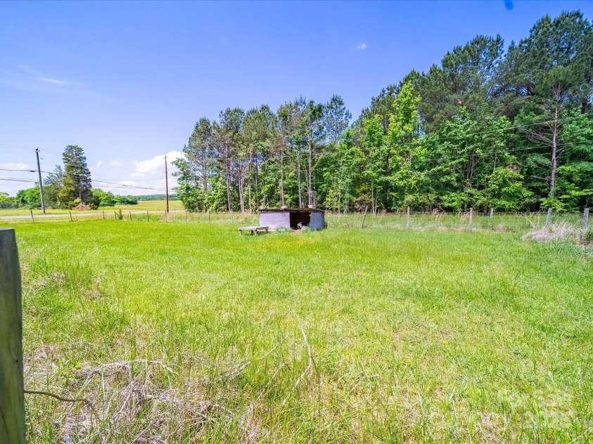 40278 Nc 740 Highway, New London, NC 28127.  MLS# CAR4256134, YatesRealty ID 13125. 