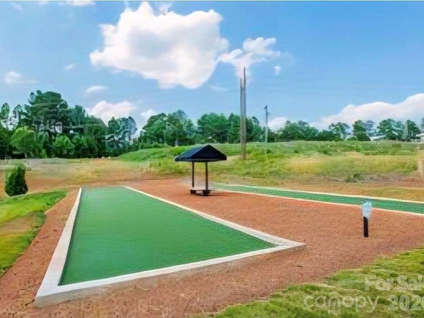 8238 Merryvale Lane, Charlotte, NC 28214.  MLS# CAR4350483, YatesRealty ID 13125. Bocci Ball