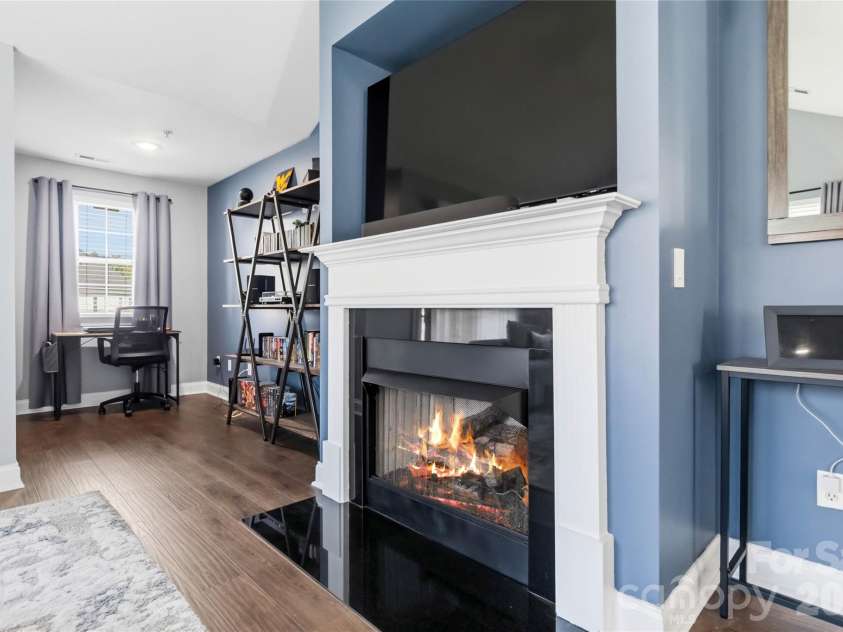 6432 Park Pond Drive, Charlotte, NC 28262.  MLS# CAR4370266, YatesRealty ID 13126. 