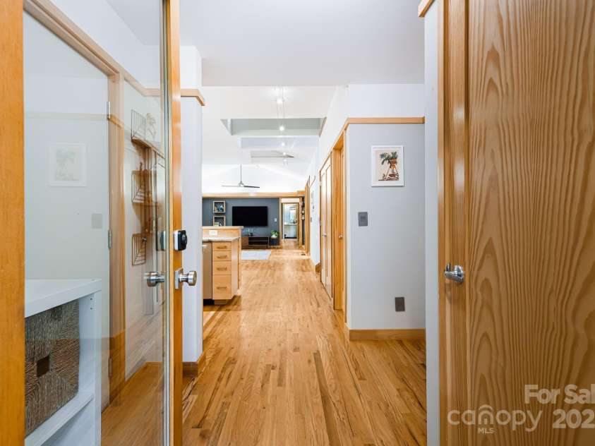 18 Balsam Court, Arden, NC 28704.  MLS# CAR4256080, YatesRealty ID 13127. 