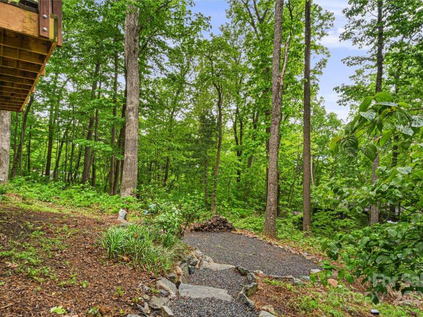 18 Balsam Court, Arden, NC 28704.  MLS# CAR4256080, YatesRealty ID 13127. 