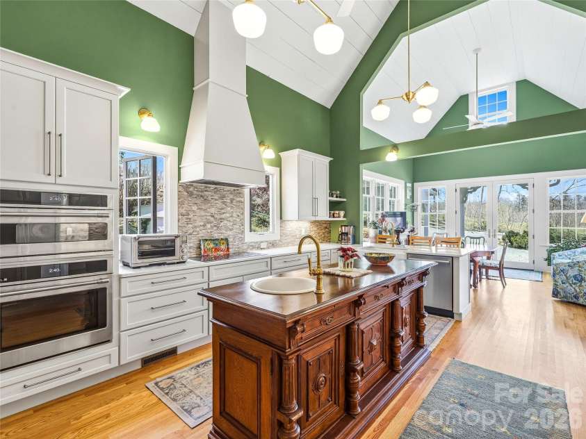 90 Woody Farm Drive, Pisgah Forest, NC 28768.  MLS# CAR4325513, YatesRealty ID 13127. 