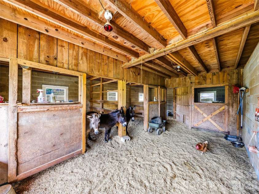 90 Woody Farm Drive, Pisgah Forest, NC 28768.  MLS# CAR4325513, YatesRealty ID 13127. 