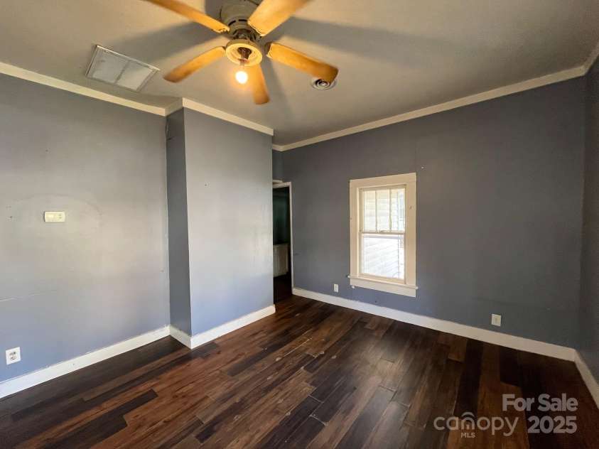 182 Maple Avenue, Marion, NC 28752.  MLS# CAR4226497, YatesRealty ID 13128. 