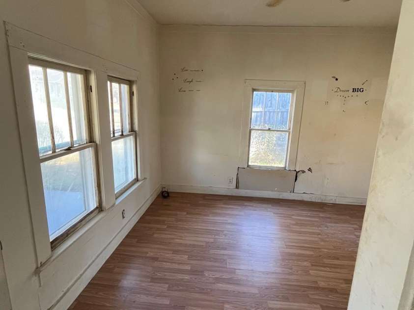 182 Maple Avenue, Marion, NC 28752.  MLS# CAR4226497, YatesRealty ID 13128. 