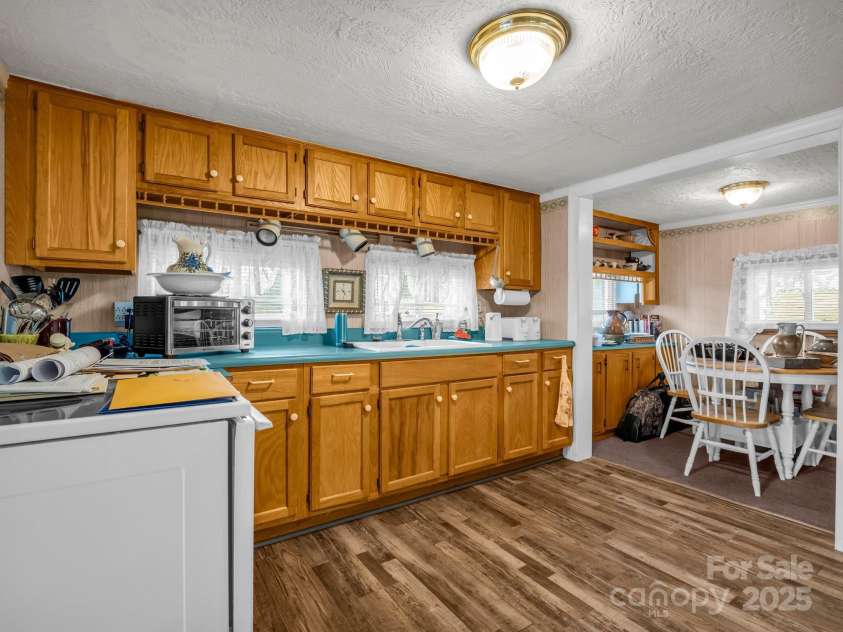 55 Settlers Trail, Mars Hill, NC 28754.  MLS# CAR4275597, YatesRealty ID 1313. 