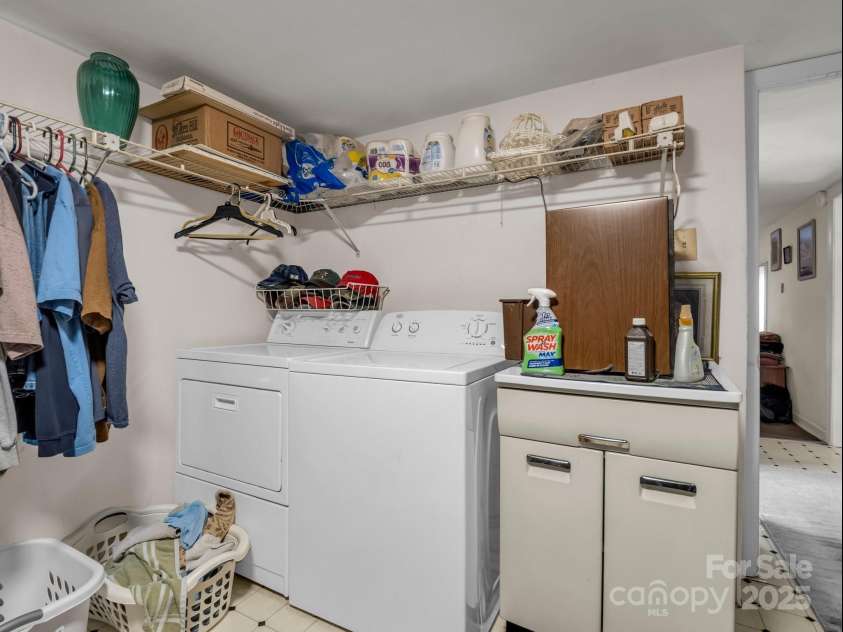 55 Settlers Trail, Mars Hill, NC 28754.  MLS# CAR4275597, YatesRealty ID 1313. 