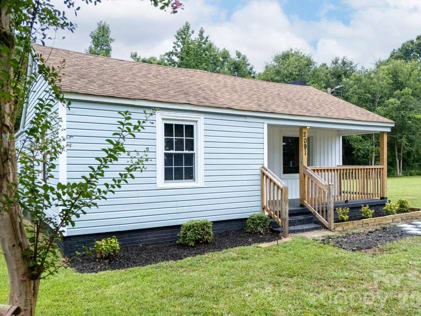 2091 & 2095 Catawba River Road, Fort Lawn, SC 29714.  MLS# CAR4283024, YatesRealty ID 13130. 