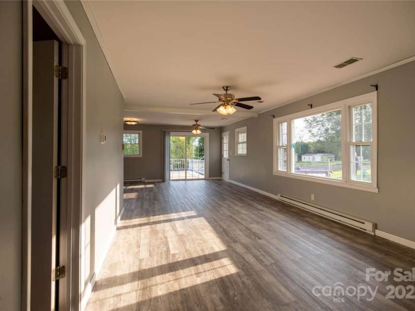 4024 Kenwood Drive, Jonesville, NC 28642.  MLS# CAR4248735, YatesRealty ID 13131. 