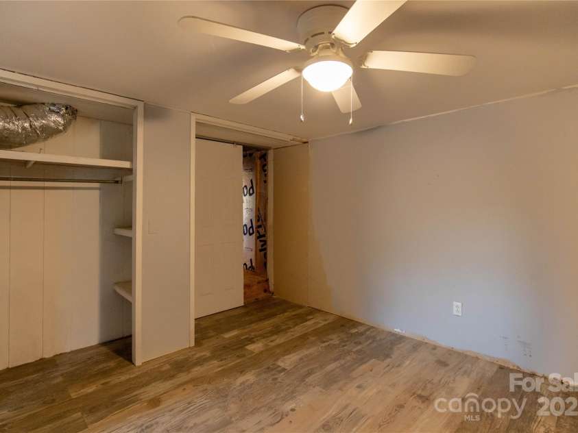 4024 Kenwood Drive, Jonesville, NC 28642.  MLS# CAR4248735, YatesRealty ID 13131. 