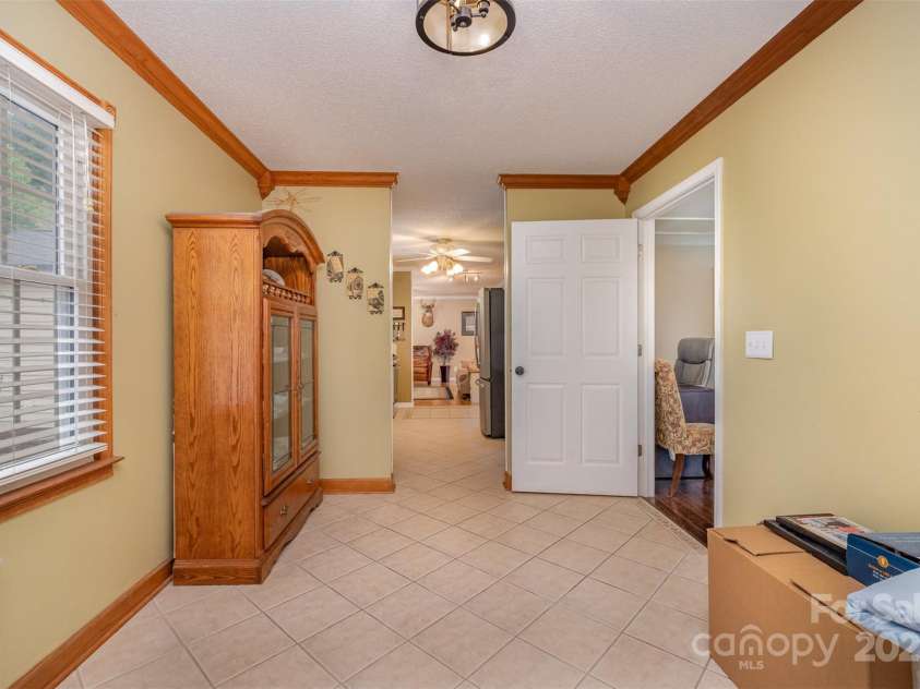 106 Oakwood Drive, Kings Mountain, NC 28086.  MLS# CAR4248964, YatesRealty ID 13132. 