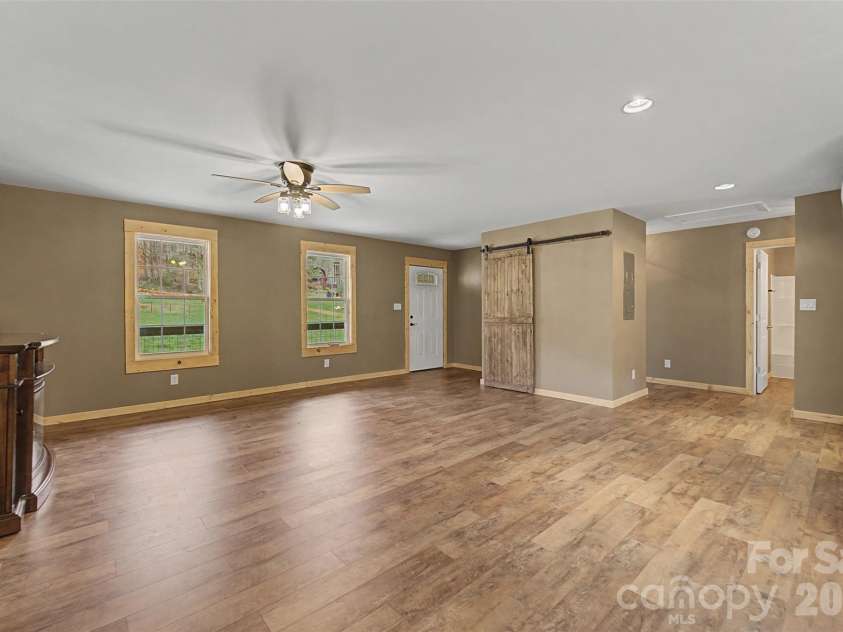 3240 Old Henson Cove Road, Canton, NC 28716.  MLS# CAR4356153, YatesRealty ID 13133. 