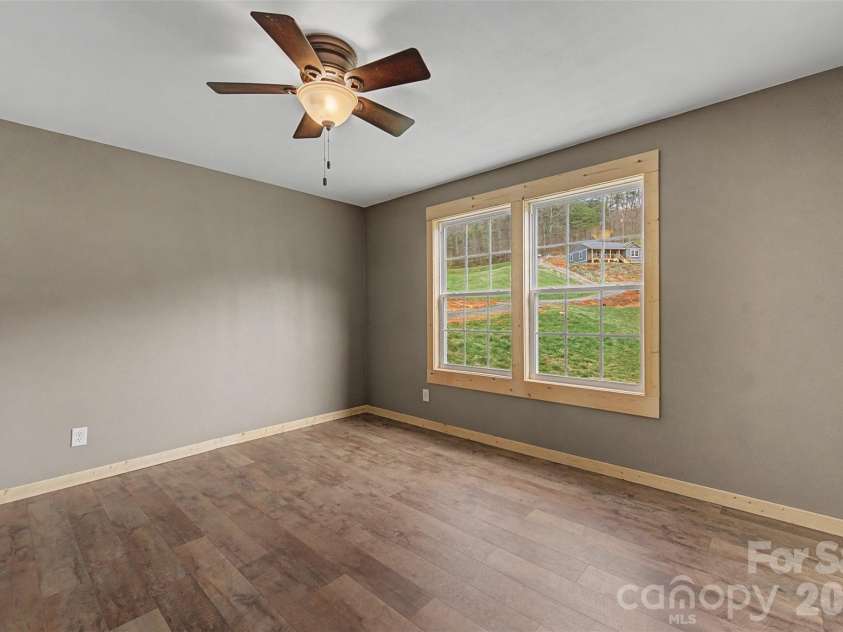 3240 Old Henson Cove Road, Canton, NC 28716.  MLS# CAR4356153, YatesRealty ID 13133. 