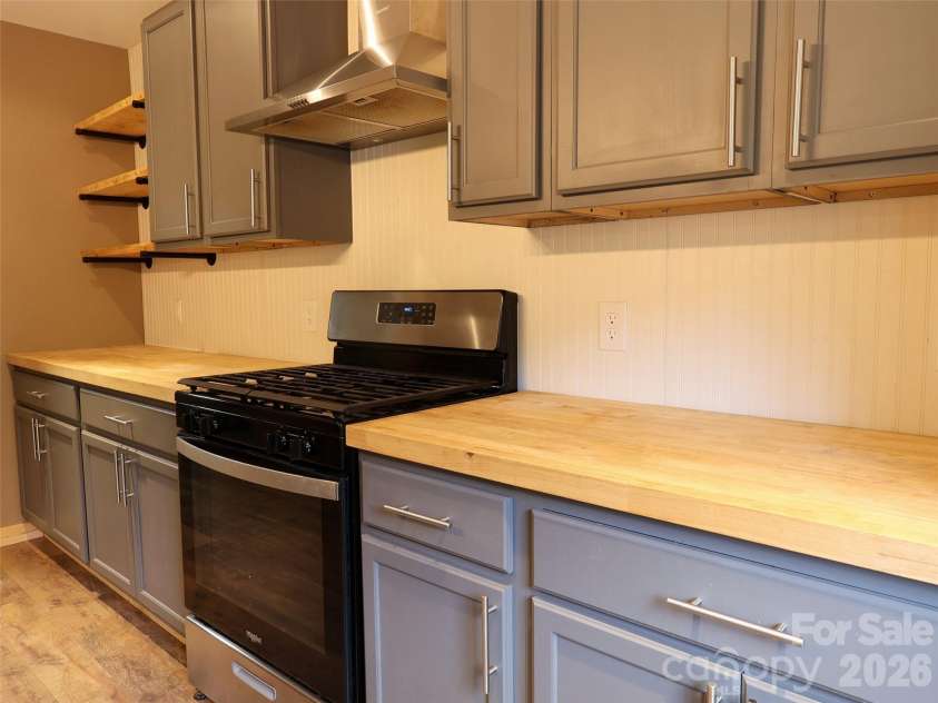 3240 Old Henson Cove Road, Canton, NC 28721.  MLS# CAR4423782, YatesRealty ID 13133. 