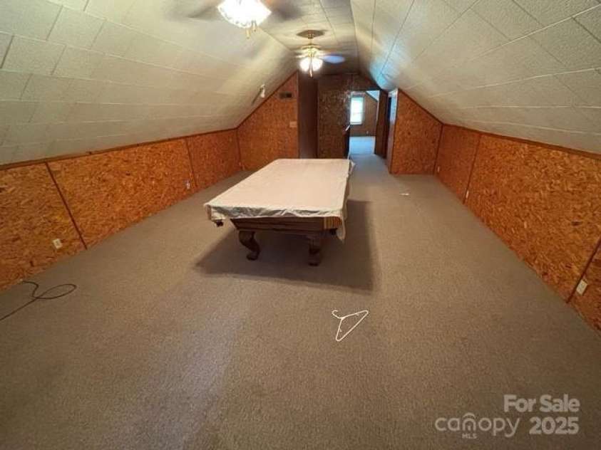 103 Duke Street, Great Falls, SC 29055.  MLS# CAR4259373, YatesRealty ID 13134. 