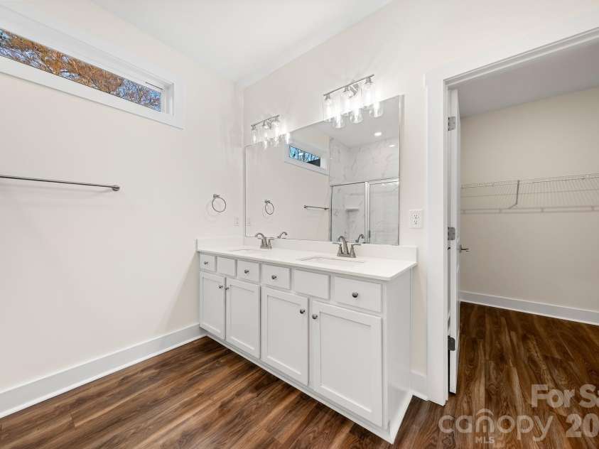 1235 Branch Street, Lancaster, SC 29720.  MLS# CAR4349903, YatesRealty ID 13134. PRIMARY BATH & CLOSET