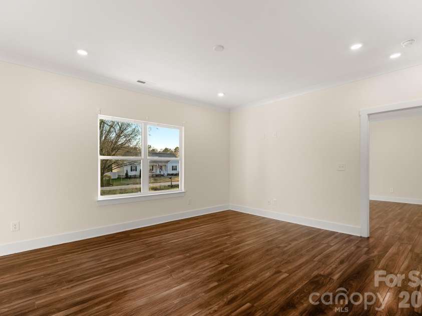 1235 Branch Street, Lancaster, SC 29720.  MLS# CAR4349903, YatesRealty ID 13134. SITING AREA