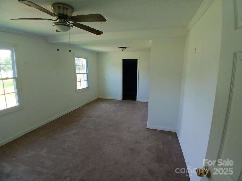 4194 Buffalo Shoals Road, Maiden, NC 28650.  MLS# CAR4251995, YatesRealty ID 13136. 