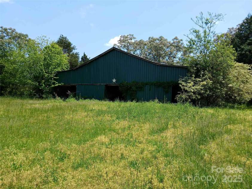 4194 Buffalo Shoals Road, Maiden, NC 28650.  MLS# CAR4251995, YatesRealty ID 13136. 