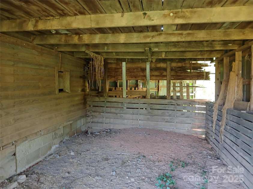 4194 Buffalo Shoals Road, Maiden, NC 28650.  MLS# CAR4251995, YatesRealty ID 13136. 