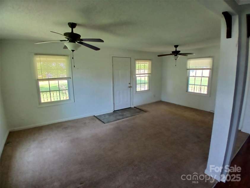 4194 Buffalo Shoals Road, Maiden, NC 28650.  MLS# CAR4251995, YatesRealty ID 13136. 