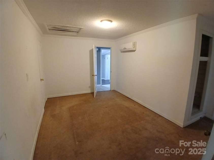 4194 Buffalo Shoals Road, Maiden, NC 28650.  MLS# CAR4251995, YatesRealty ID 13136. 