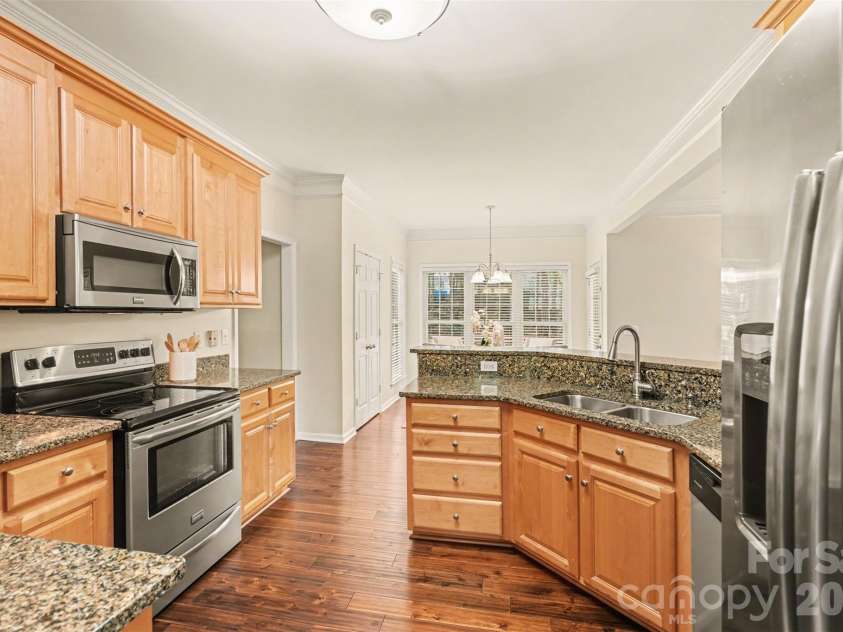 16919 Laureate Road, Huntersville, NC 28078.  MLS# CAR4366125, YatesRealty ID 13137. 