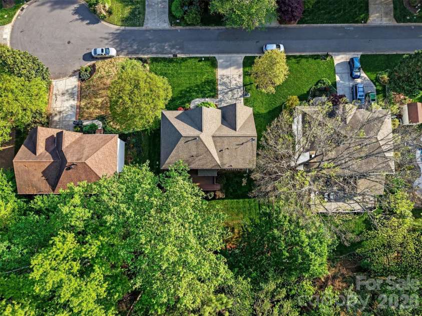 16919 Laureate Road, Huntersville, NC 28078.  MLS# CAR4366125, YatesRealty ID 13137. 